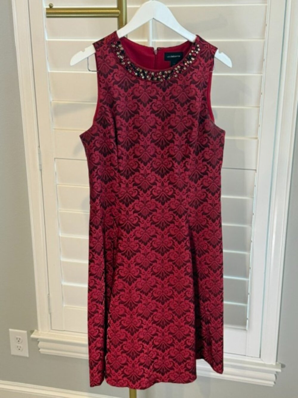 Liz Claiborne Size 12 Red Jacquard Jeweled Neck Sleeveless Dress